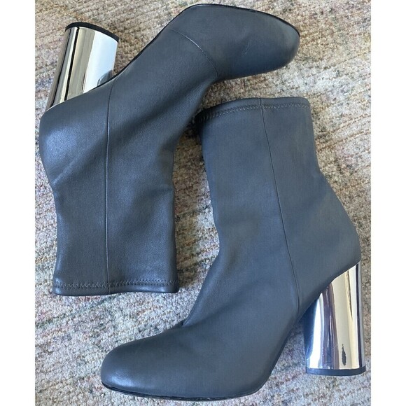 Opening Ceremony Dylan Stretch Leather Gray Ankle Boots Size 38 Chrome Heel - Picture 3 of 10